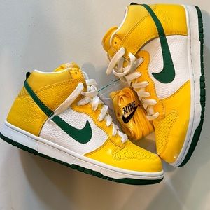Nike Dunks
